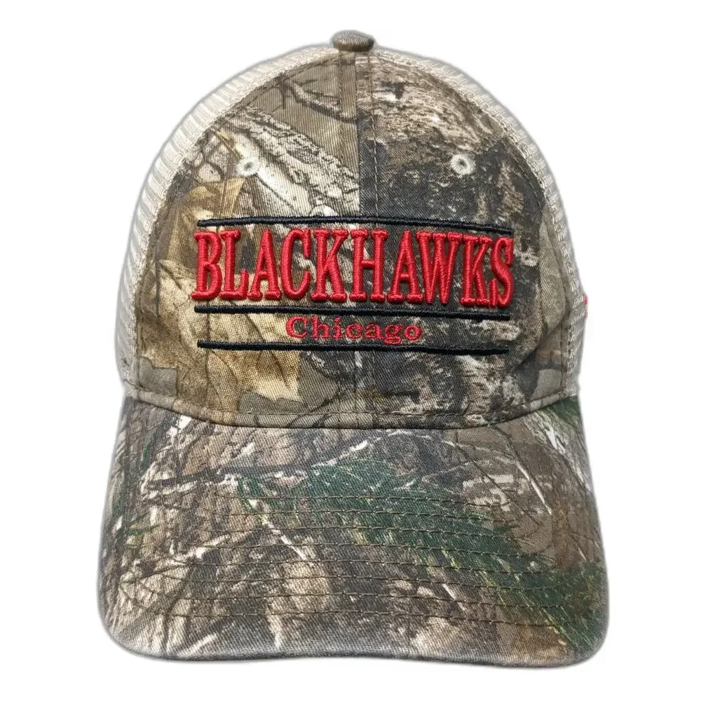 Chicago Blackhawks NHL Fanatics Trucker Hat Brown Red Beige One Size Camo Mesh